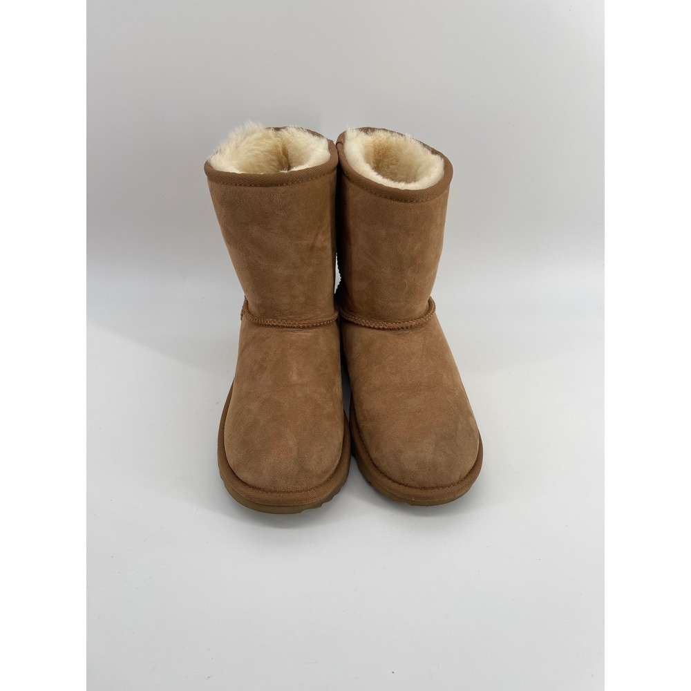 UGG Classic Short II Chestnut Suede Sheepskin Boots 1016223 Womens 5